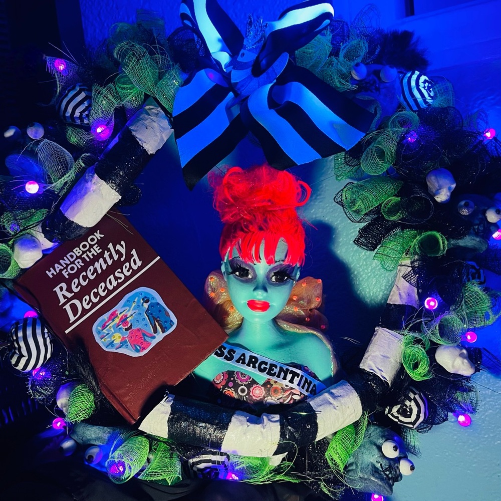 Miss Argentina Wreath